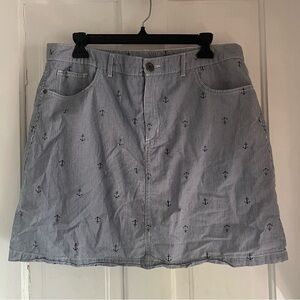 Croft & Barrow Blue and White Skorts